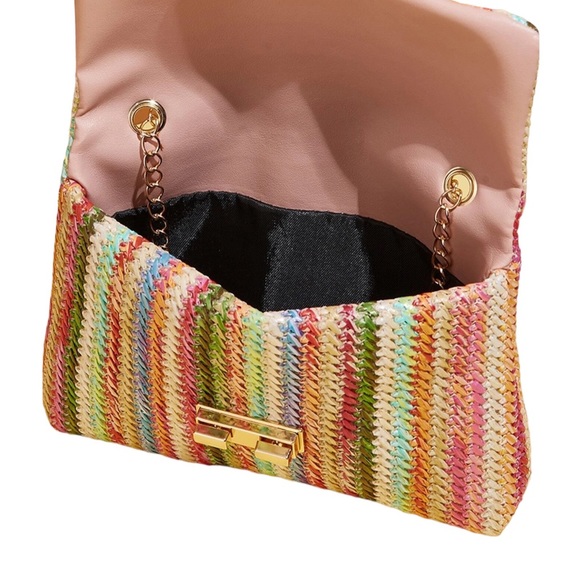 ๐ Boho Multi Stripe Crossbody Straw Bag - Picture 3 of 4